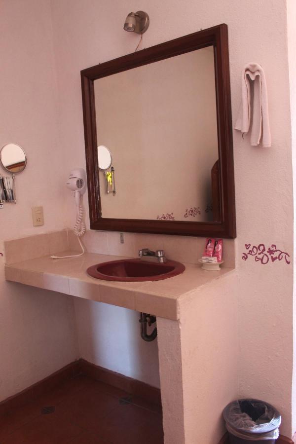 Comonfort Hotel Posada Chamacuero מראה חיצוני תמונה