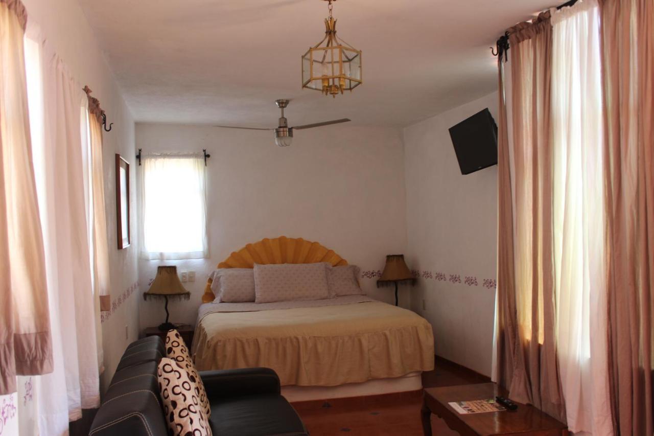 Comonfort Hotel Posada Chamacuero מראה חיצוני תמונה